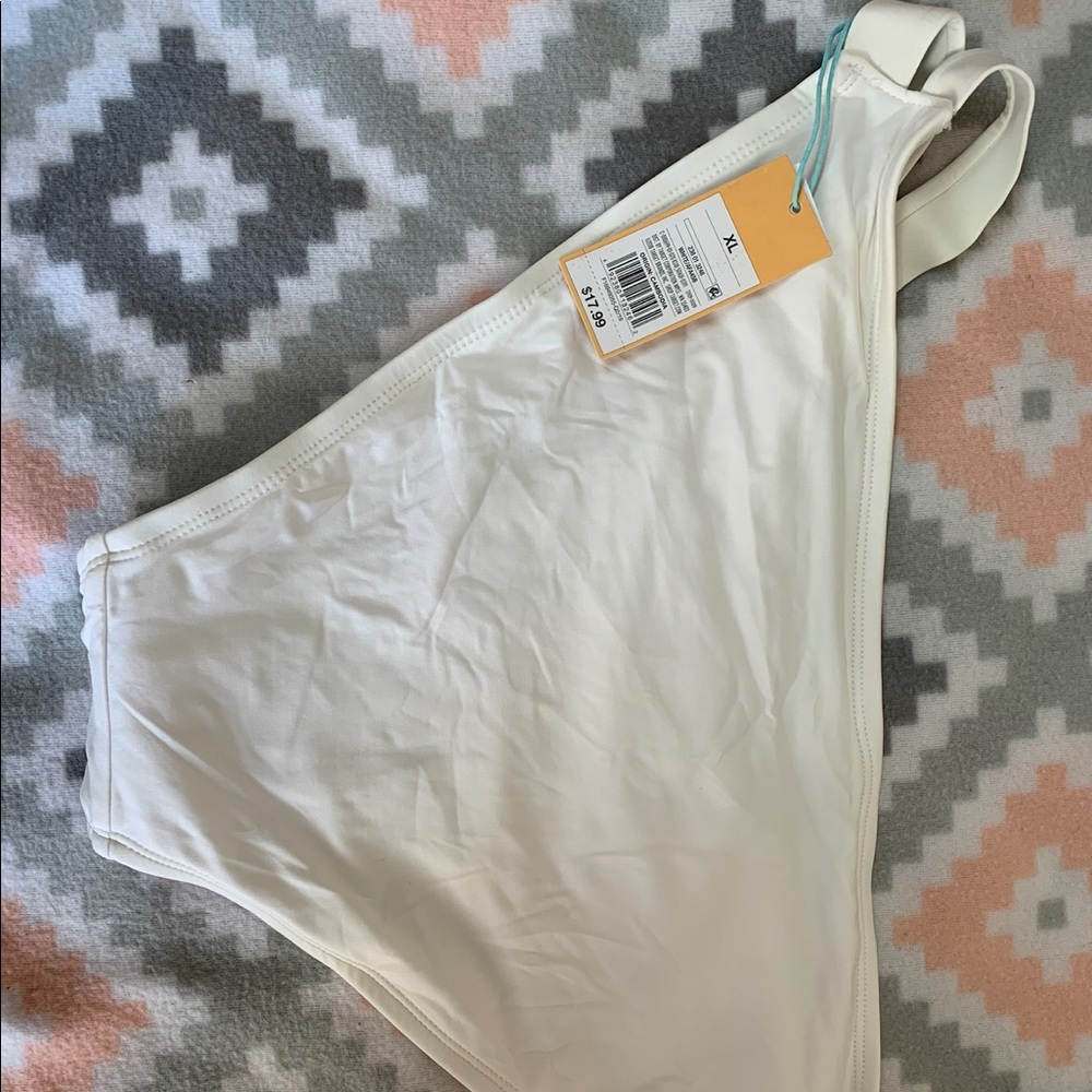 Womens swim suit bottoms